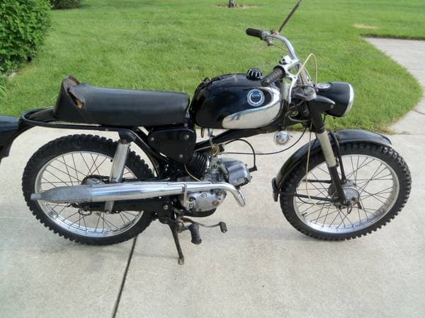 810.89520 Sears Cheyenne  Motorcycle